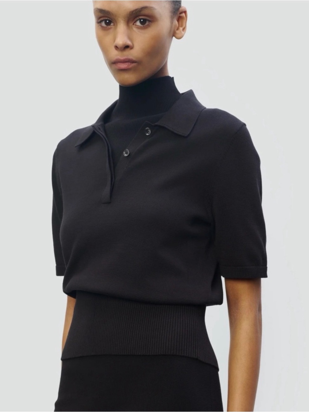 Black Short-Sleeve Polo Knit Top - Brand:
